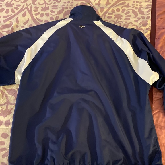 Adidas jacket - Picture 4 of 5